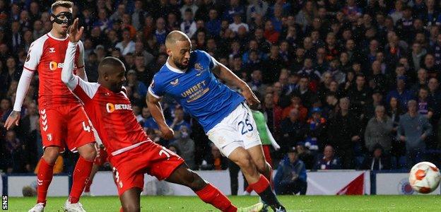 Kemar Roofe scores for Rangers against Braga