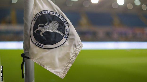 Millwall corner flag