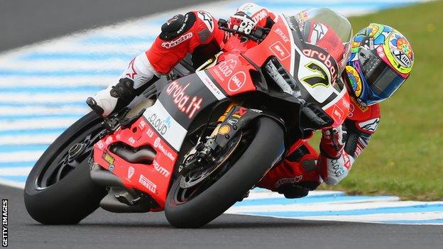 Chaz Davies dominated the weekend's opening World Superbike race in Aragon