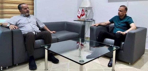 Abdelhakim Chemlani meets Wadie Jary from the Tunisian Football Federation