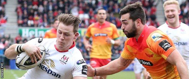 Ulster wing Craig Gilroy (left) scored a fine solo try in Sunday's Pro12 game against the Scarlets