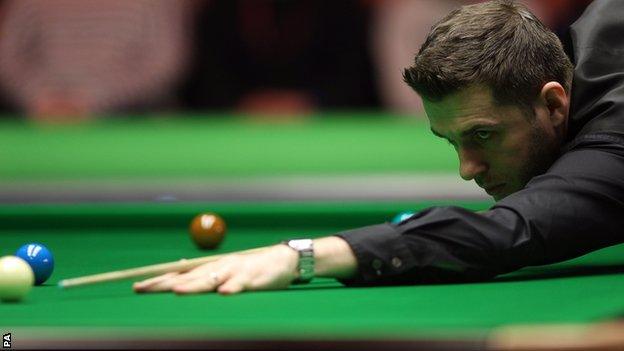 Mark Selby en route to victory over Oliver Lines in the UK Championship