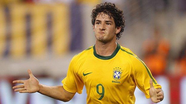 Alexandre Pato