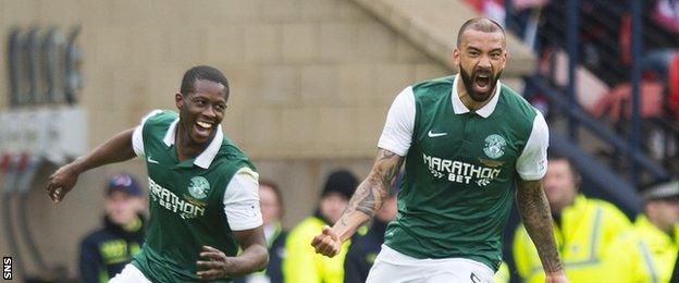 Liam Fontaine (right) celebrates his goal for Hibs