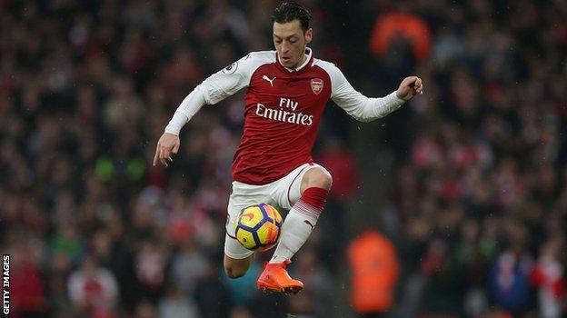 Arsenal midfielder Mesut Ozil