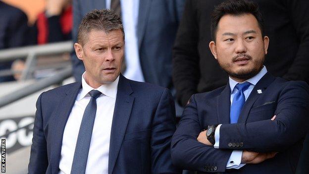 Steve Cotterill (left)