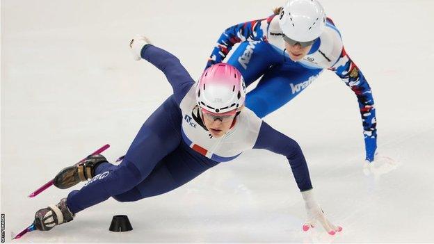 Elise Christie has struggled in the World Cup qualifying events