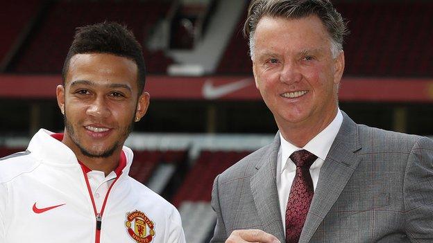 Memphis Depay and Louis van Gaal