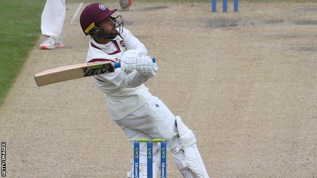 Saif Zaib bats for Northants