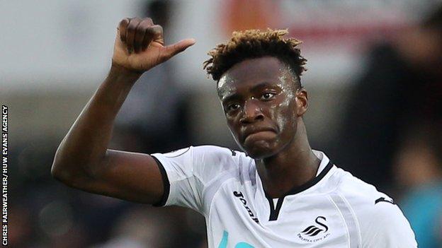 Tammy Abraham salutes to the crowd
