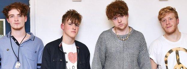 Viola Beach