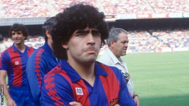 Maradona at his Barcelona presentation