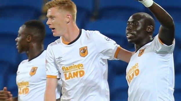 Mohamed Diame of Hull City celebrates