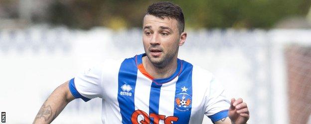 Alexei Eremenko in action for Kilmarnock