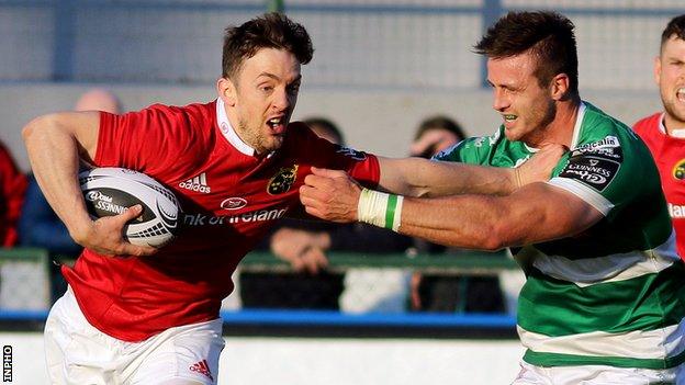 Darren Sweetnam scored Munster's first try of the game