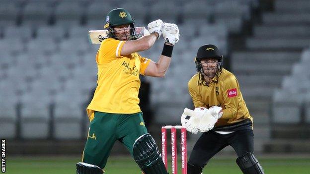 Dan Christian batting for Notts Outlaws