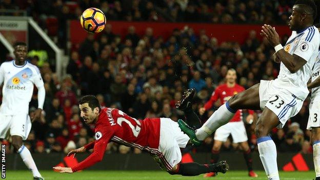 Henrikh Mkhitaryan scores against Sunderland