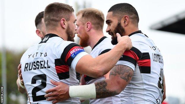 Toronto Wolfpack celebrate a try