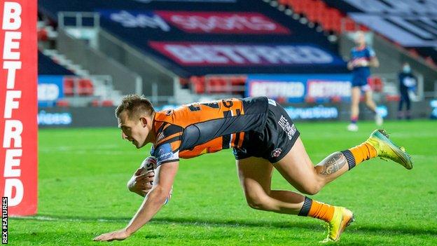 Greg Eden has now scored in three successive games for Castleford