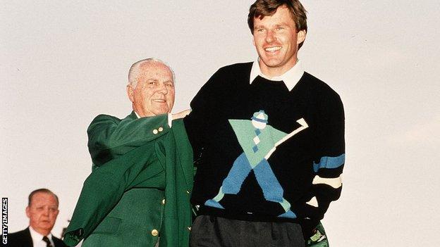 Hord Hardin, chairman of the Masters and Augusta National Golf Club, presents Nick Faldo with his Green Jacket in 1990