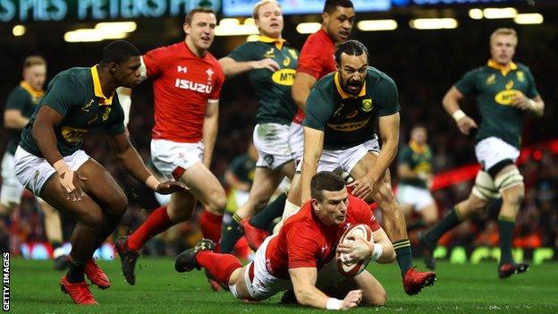 Wales centre Scott Williams opened the scoring against South Africa, adding to his try against New Zealand last week