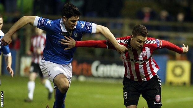 Finn Harps Packie Mailey battles with Derry debutant Jordan Allan