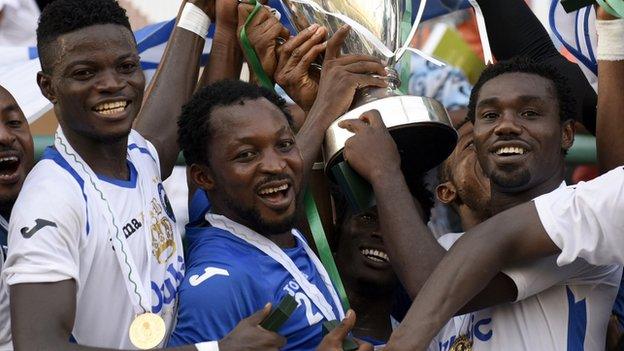 Enyimba celebrate retaining the Nigerian Cup in 2014