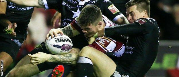 Hull FC defend