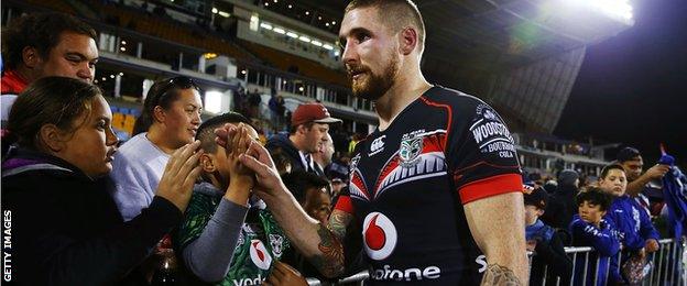 Sam Tomkins playing for NZ Warriors