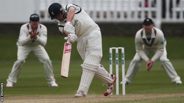 Warwickshire's former England batsman Jonathan Trott