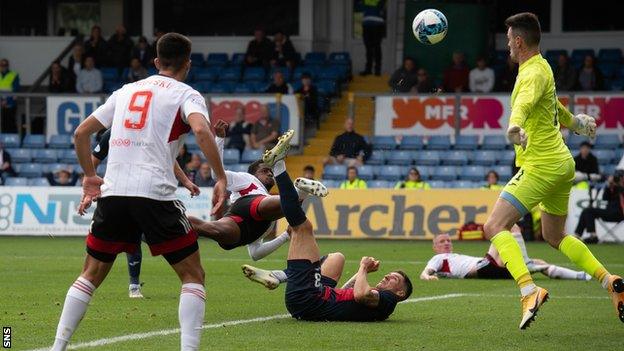 Aberdeen thought they had earned a late win with Luis Lopes' 88th-minute volley