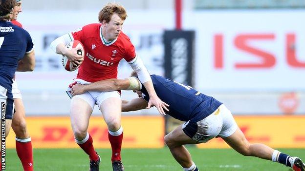 Scarlets fly-half Rhys Patchell last played rugby when he turned out for Wales against Scotland in October 2020