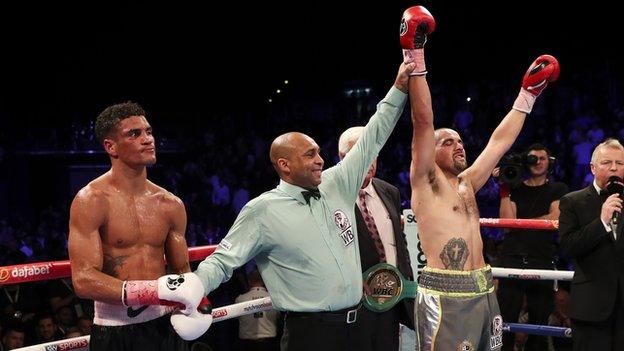 Anthony Ogogo (left) and Craig Cunningham