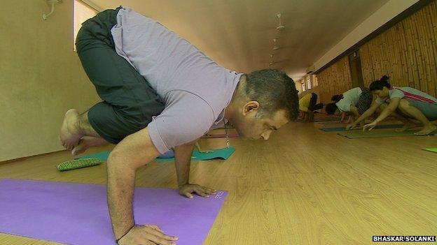 yoga teacher Aashish Nanda