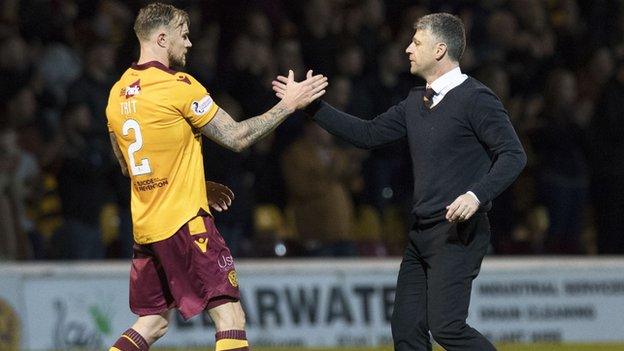 Motherwell defender Richard Tait and Motherwell manager Stephen Robinson