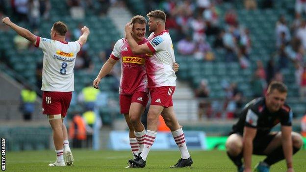 Harlequins celebrate winning the Premiership final