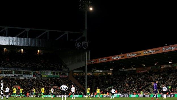 Floodlight failure at Norwich v Derby County