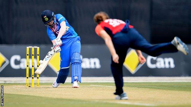 women's cricket