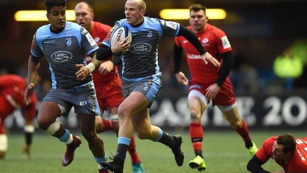 Dan Fish races away for Cardiff Blues' second try