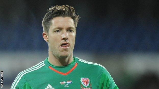 Wayne Hennessey