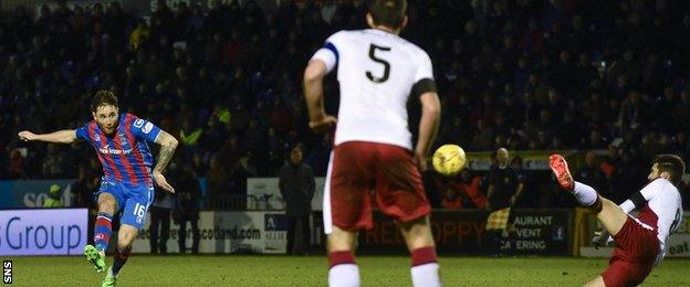 Inverness Caley Thistle's Greg Tansey guides a delightful effort into the bottom corner to make it 1-0