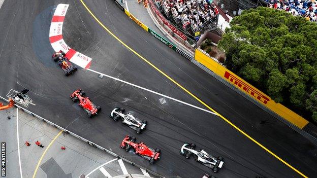 Cars racing on the Monaco circuit