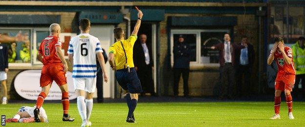 Luke Conlan is sent off by Greg Aitken