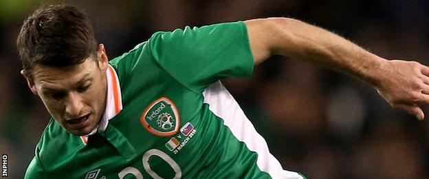 Wes Hoolahan of the Republic of Ireland