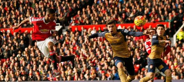 Marcus Rashford scores their second goal