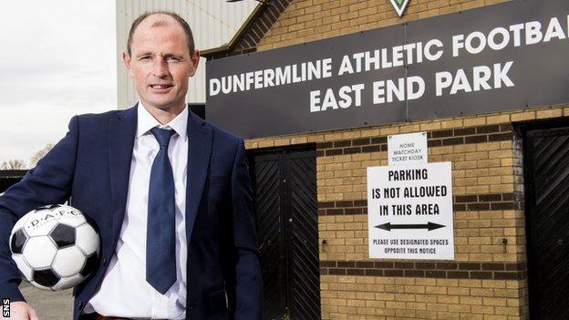 New Dunfermline manager Allan Johnston arrives at East End Park