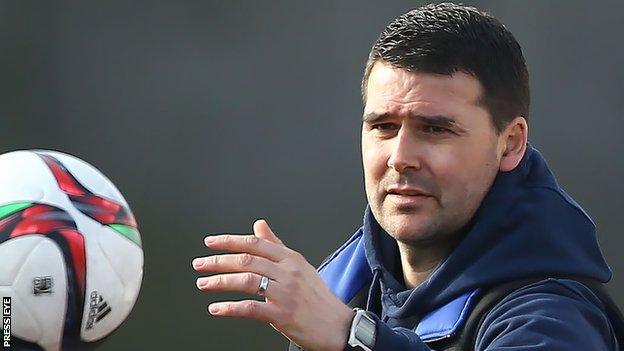 Linfield boss David Healy