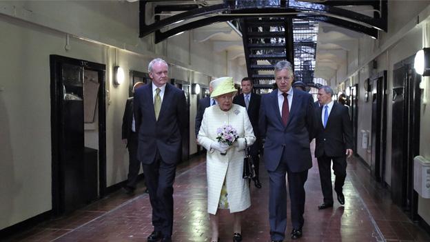 The Queen at the gaol in 2014