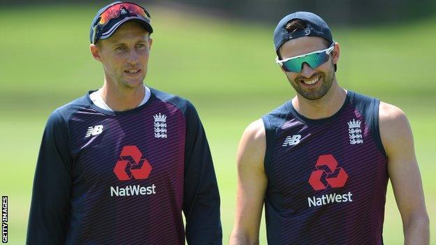 Joe Root and Mark Wood