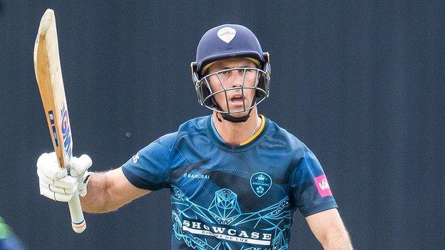 Derbyshire's Wayne Madsen struck his 22nd T20 fifty